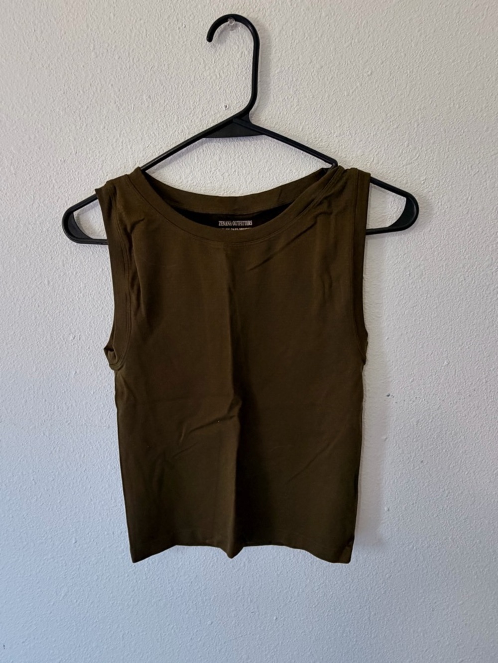 Zenana Outfitters Olive Green Sleeveless Tank